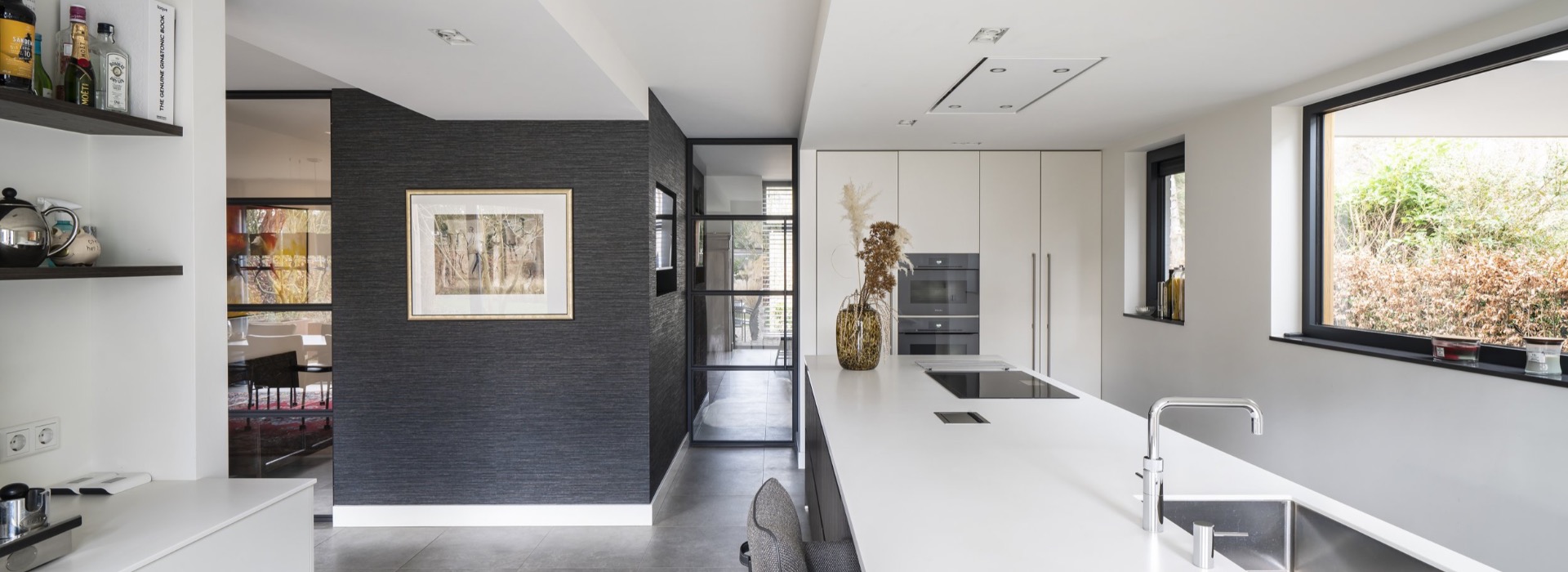 Binnen &egrave;n buiten